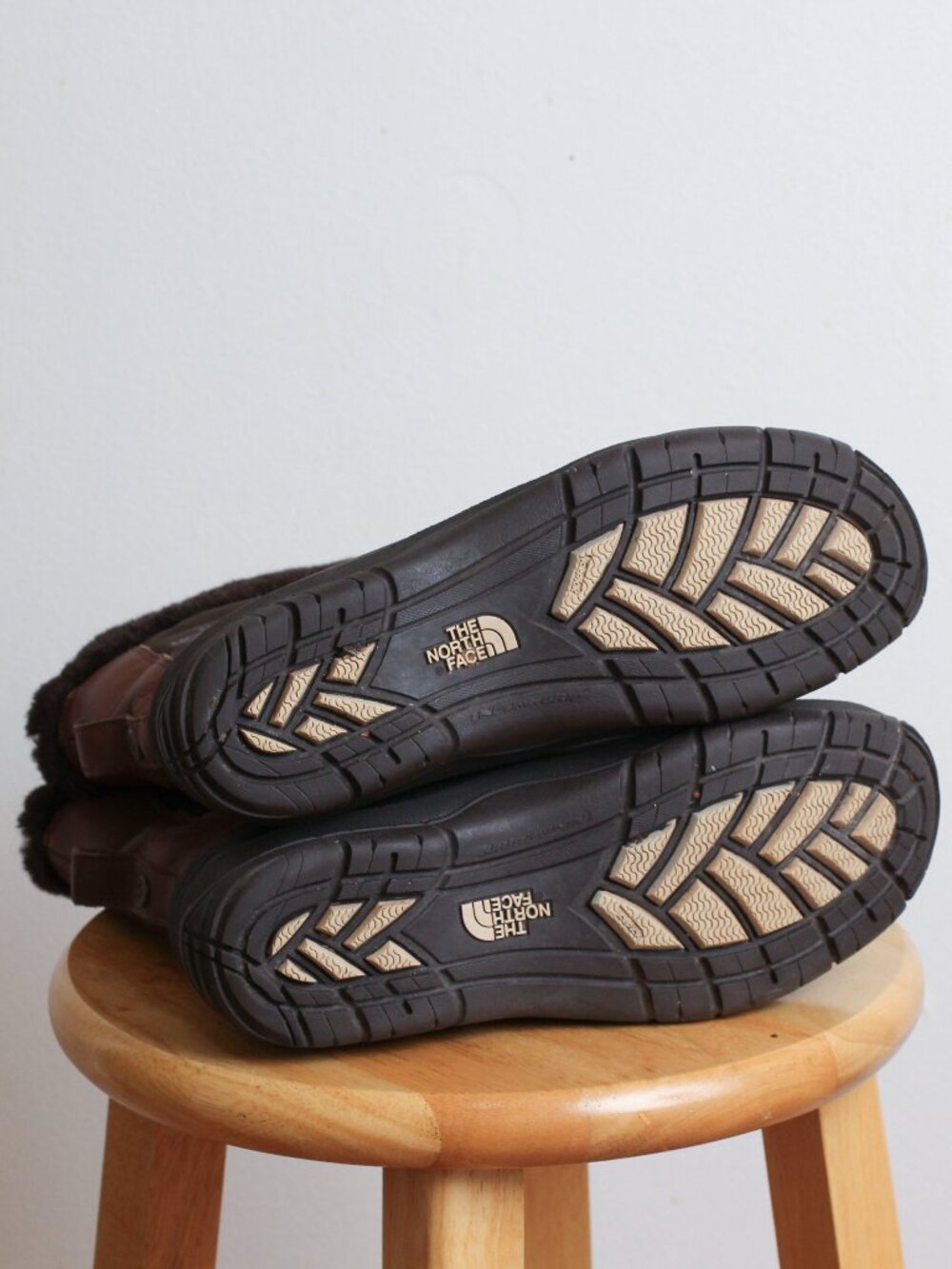 The North Face Chilkat III PrimaLoft Insulated Waterproof Winter Boots Womans 9 - Picture 4 of 8